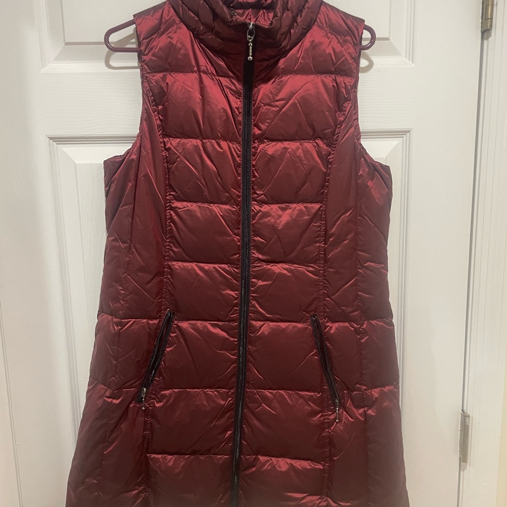 Von Maur Metallic Crimson Red Quilted Puffer Long Vest